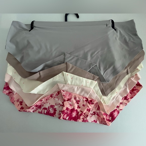 Lucky Brand no Panty lines Smooth &Silky Laser Cut Tech Sealed 5 pc Panties Set - Picture 7 of 10